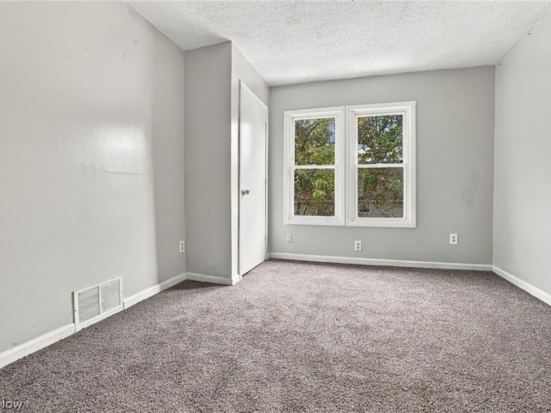 367 Fuller Street, Akron, OH 44306 Photo 17