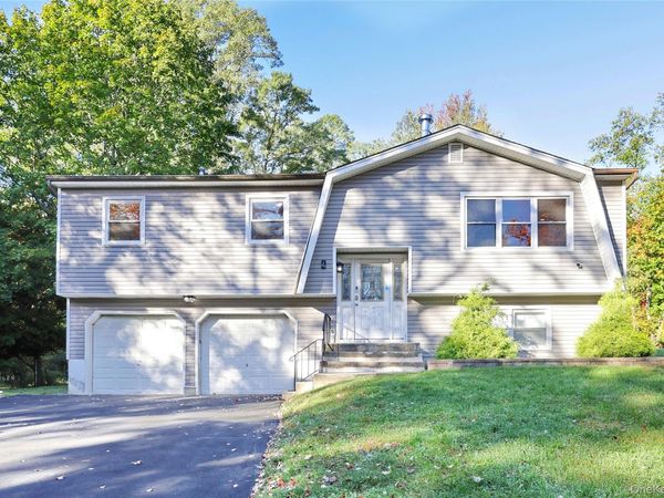 4 Earl Court , Monsey, NY 10952