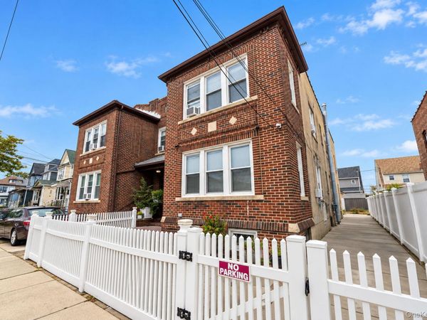 218-15 100 ave, Queens Village, NY 11429