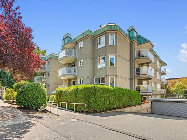 2520 Wark St , Unit #214, Victoria, BC V8T 5G6