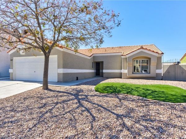 3519 Oberon Lane, North Las Vegas, NV 89032