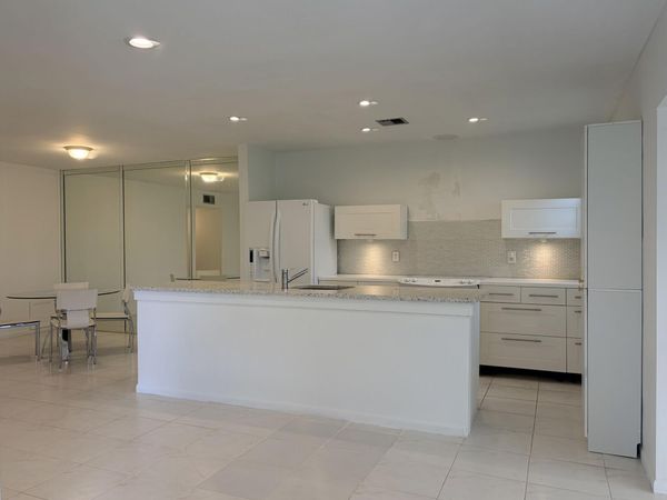 14492 Canalview Drive, Unit B, Delray Beach, FL 33484