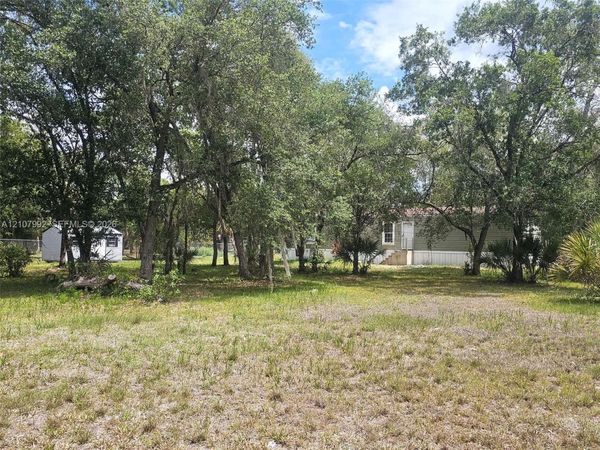 725 S Mayoral ST , Clewiston, FL 33440