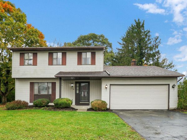 41 Flintlock Way , Canal Winchester, OH 43110