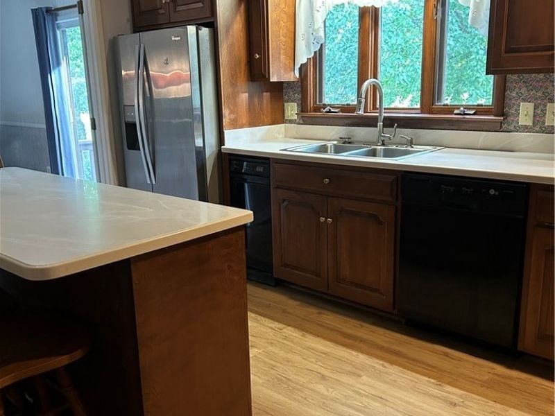 490 N Samuel Drive, Zanesville, OH 43701 Photo 2