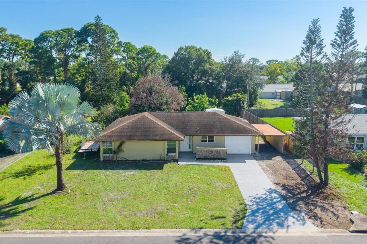 113 Conover Avenue, Sebastian, FL 32958 Photo
