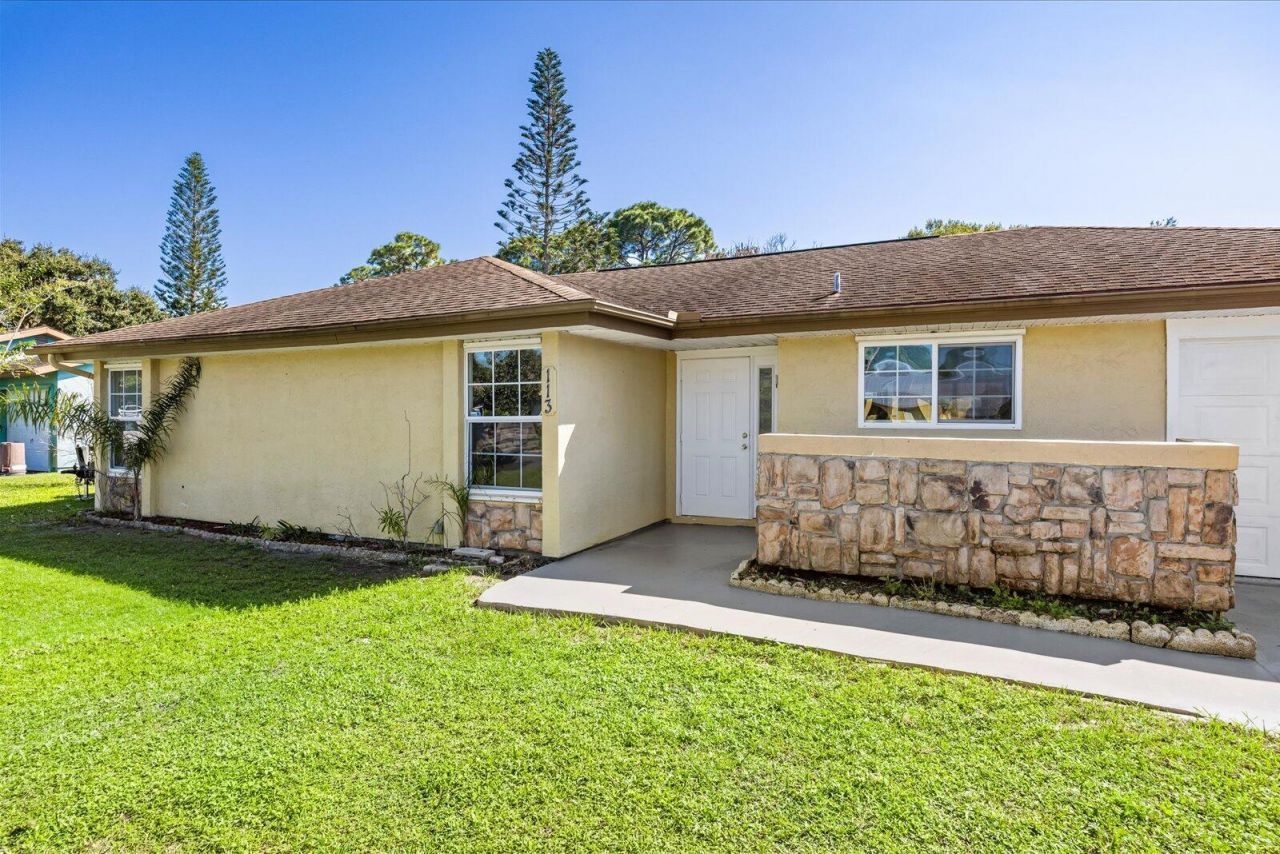 113 Conover Avenue, Sebastian, FL 32958 Photo