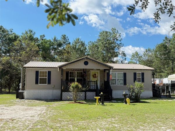 6035 OAK LEAF ROAD , KEYSTONE HEIGHTS, FL 32656
