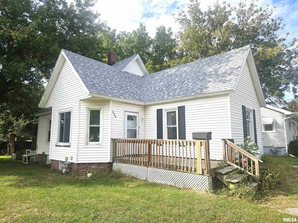256 N Ivan Avenue, Galesburg, IL 61401