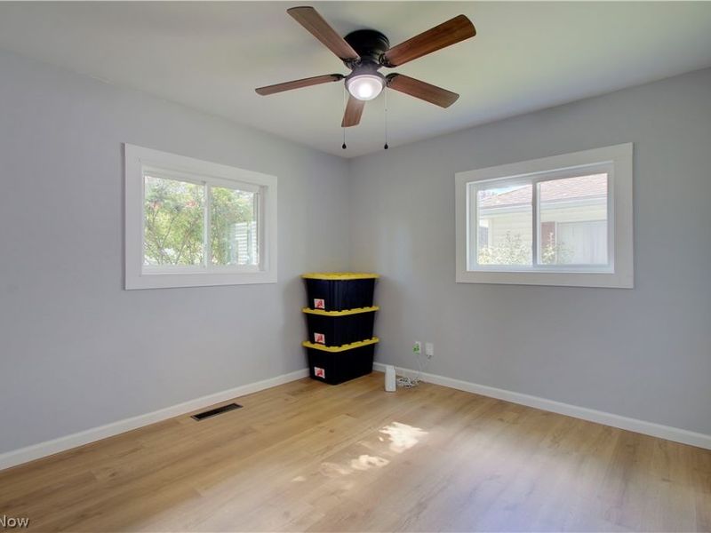477 Linwood Drive, Alliance, OH 44601 Photo 18