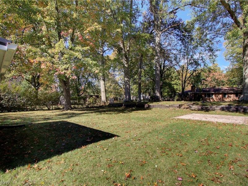 477 Linwood Drive, Alliance, OH 44601 Photo 25