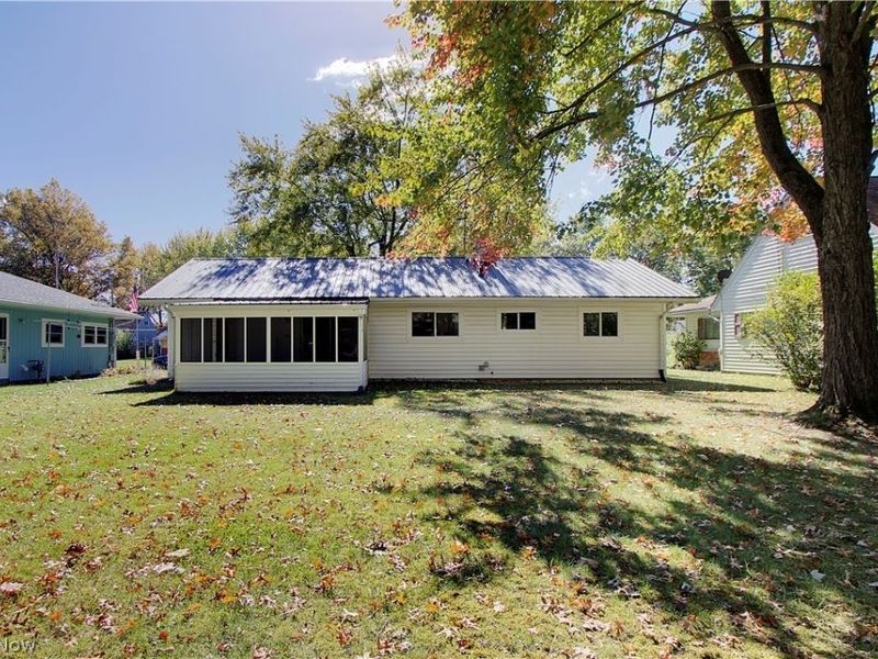 477 Linwood Drive, Alliance, OH 44601 Photo 27