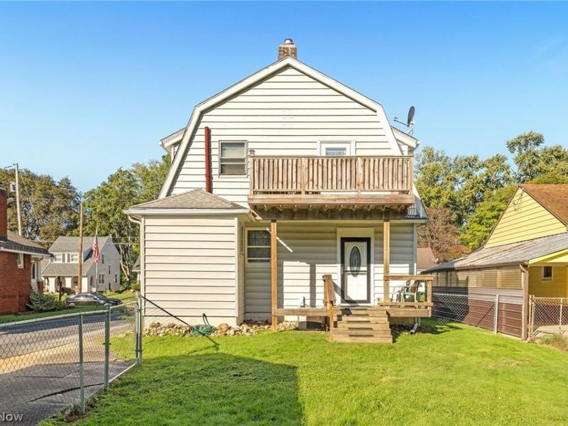 471 Sumatra Avenue, Akron, OH 44305 Photo 4