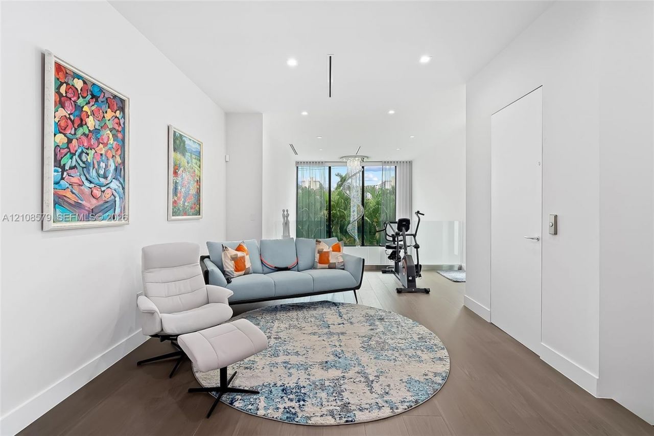 311 189th St, Sunny Isles Beach, FL 33160 Photo