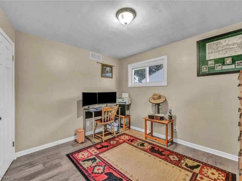 653 Lucille Drive, Elyria, OH 44035 Photo 23