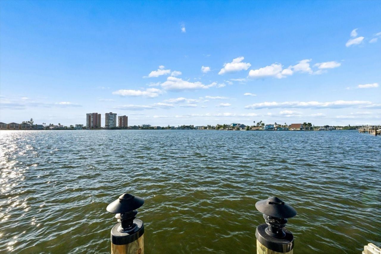 112 Wall Street, Redington Shores, FL 33708 Photo