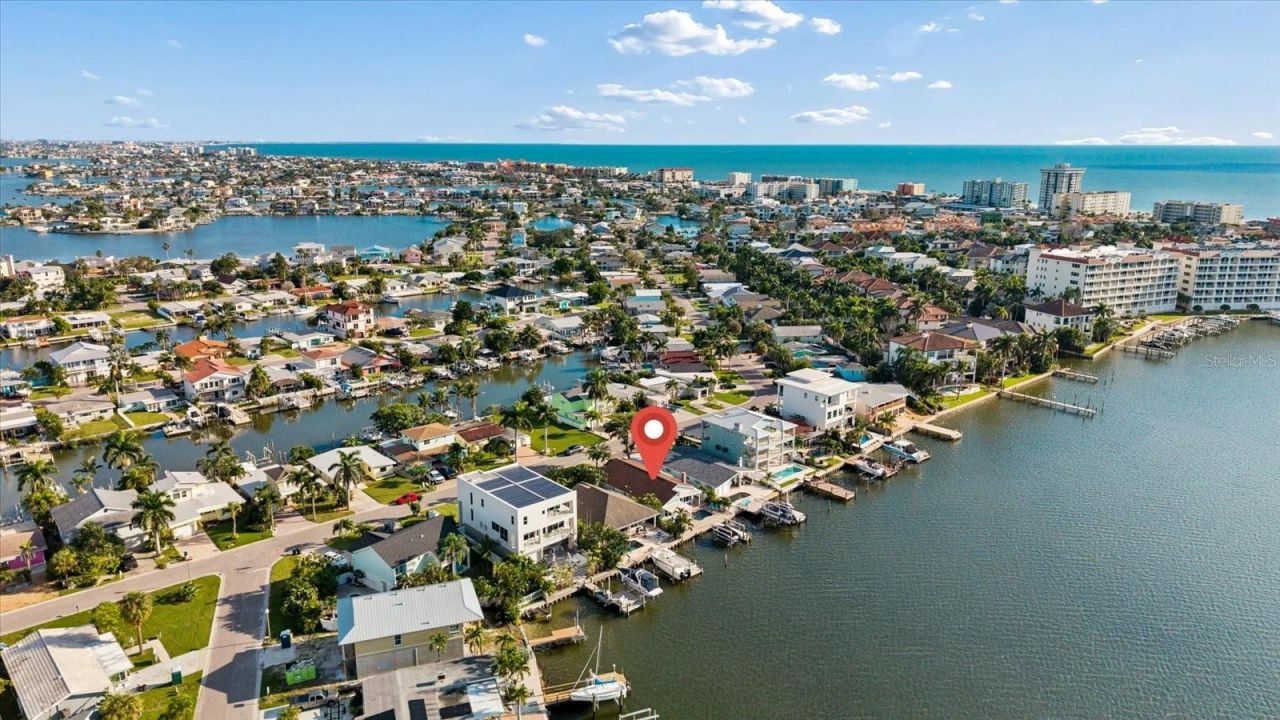112 Wall Street, Redington Shores, FL 33708 Photo