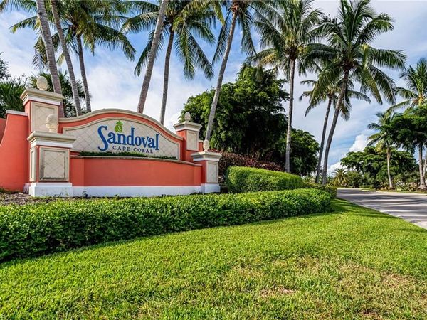 2627 Somerville LOOP , Unit 605, CAPE CORAL, FL 33991