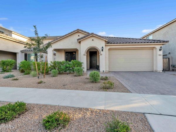 2035 W BRAMBLE BERRY Lane, Phoenix, AZ 85085