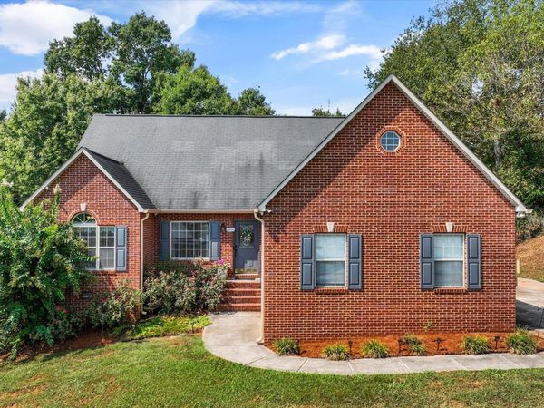 4931 Shannon Run Drive, Knoxville, TN 37918
