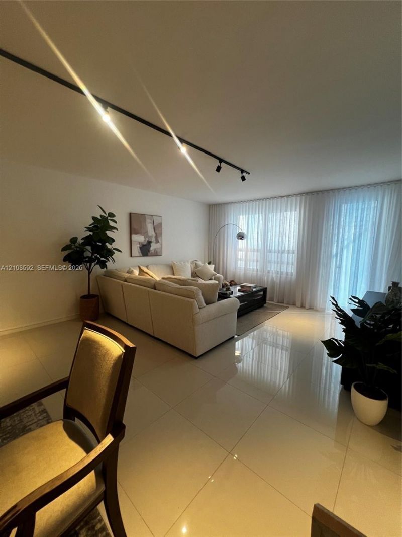 10185 Collins Ave , Unit 515, Bal Harbour, FL 33154 Photo