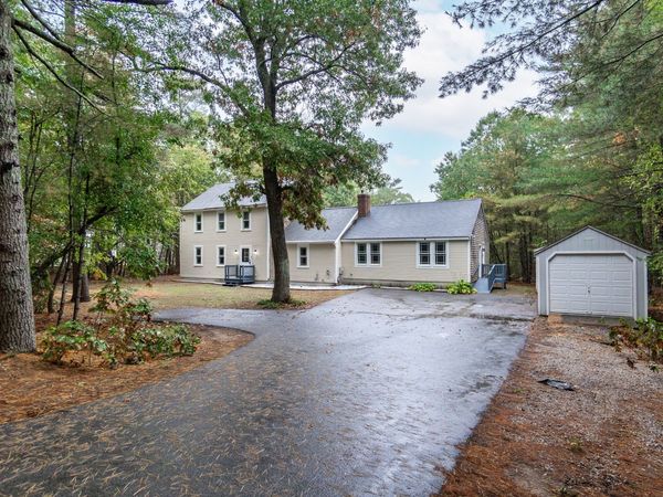 9 Russell Holmes Way, Carver, MA 02330