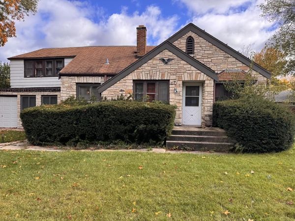 728 N 116th STREET, Wauwatosa, WI 53226