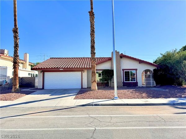 4064 Spitze Drive , Las Vegas, NV 89103