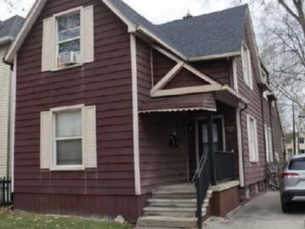 26 E Cicotte Street, River Rouge, MI 48218