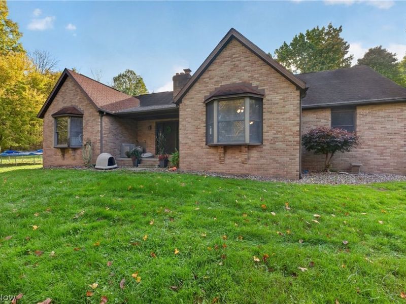 5900 Timber Avenue, Louisville, OH 44641 Photo 2