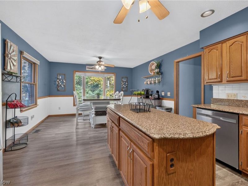 5900 Timber Avenue, Louisville, OH 44641 Photo 5