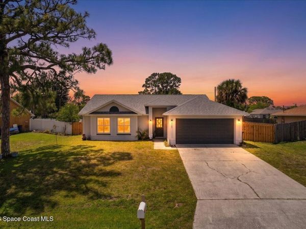 1626 Glendale Avenue NW , Palm Bay, FL 32907