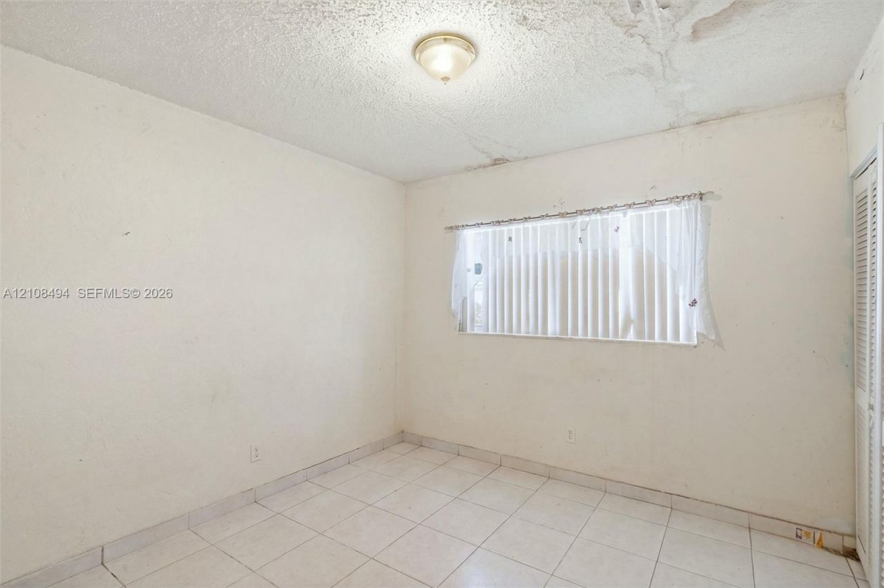 6940 NW 28th Ave , Miami, FL 33147 Photo