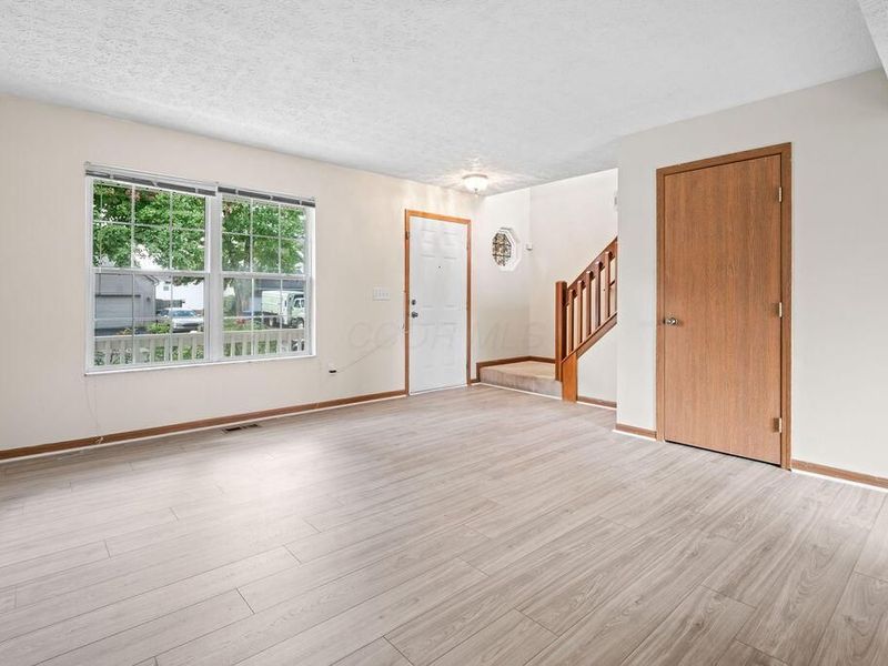 237 Lofton Circle, Delaware, OH 43015 Photo 18