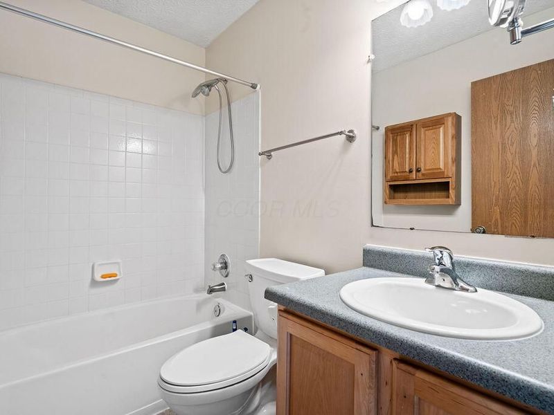 237 Lofton Circle, Delaware, OH 43015 Photo 24