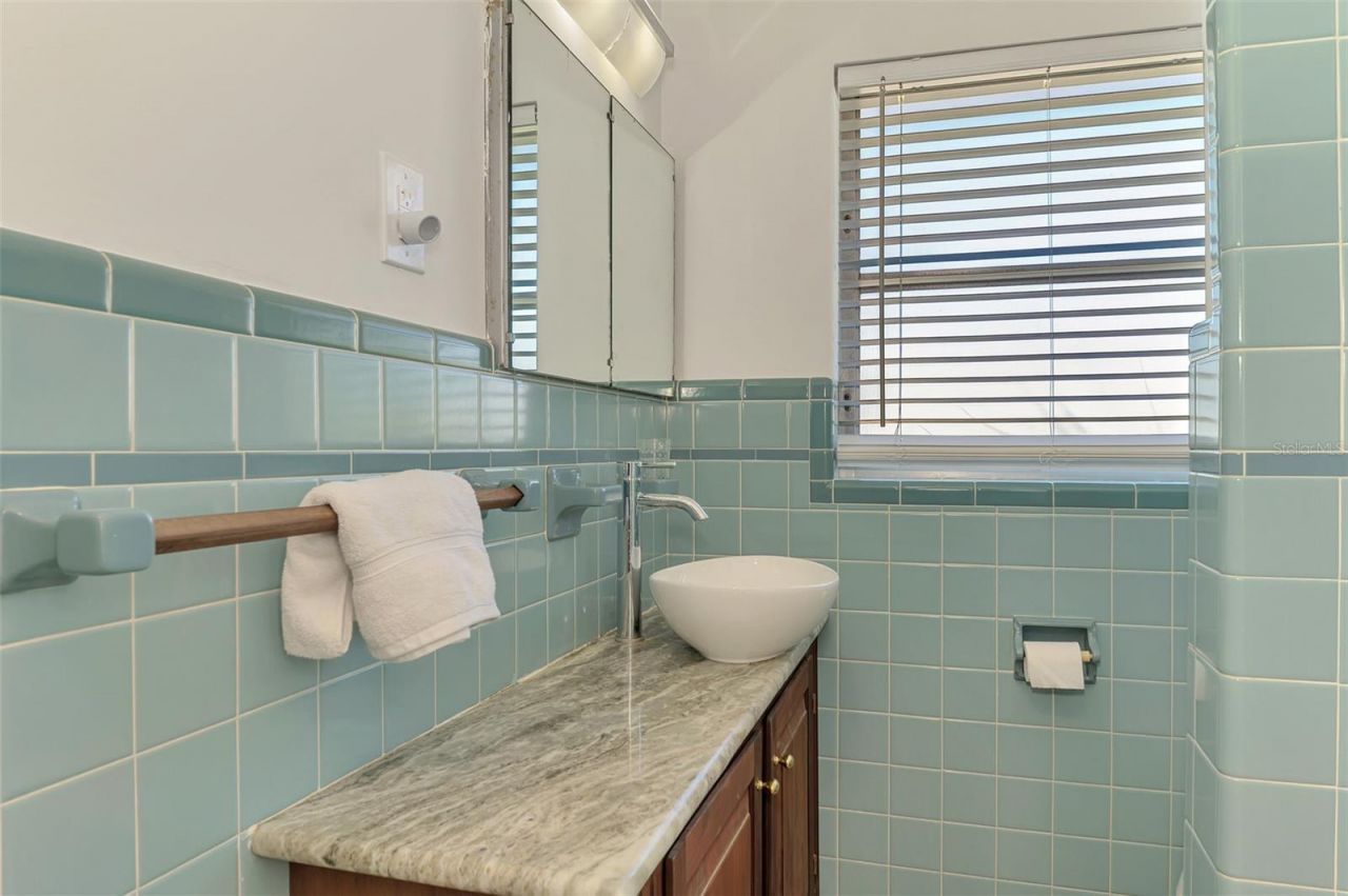 211 46th Street W, Bradenton, FL 34209 Photo
