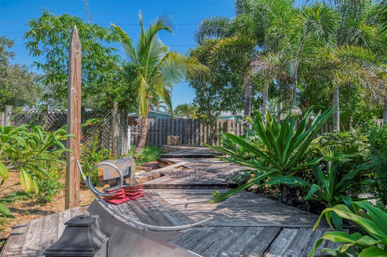 211 46th Street W, Bradenton, FL 34209 Photo