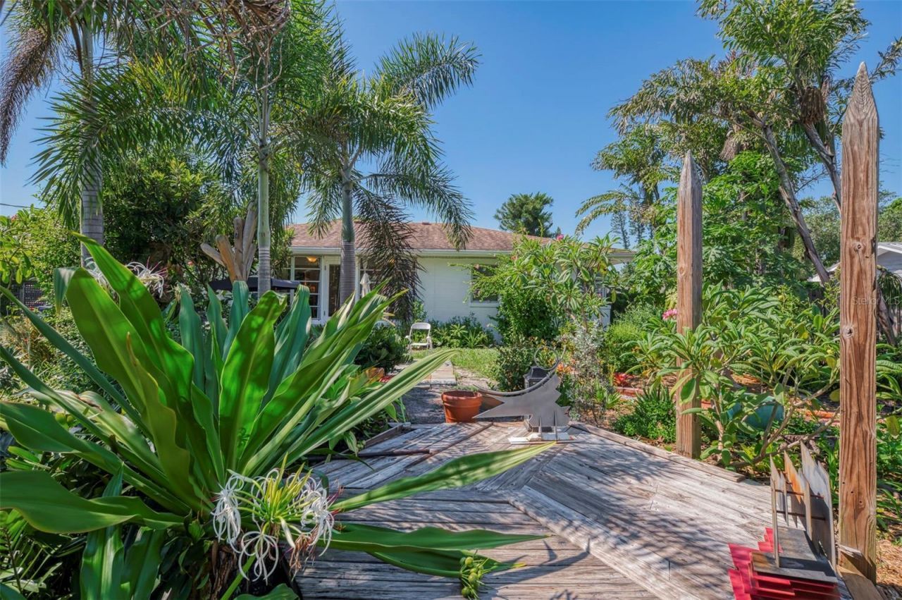211 46th Street W, Bradenton, FL 34209 Photo