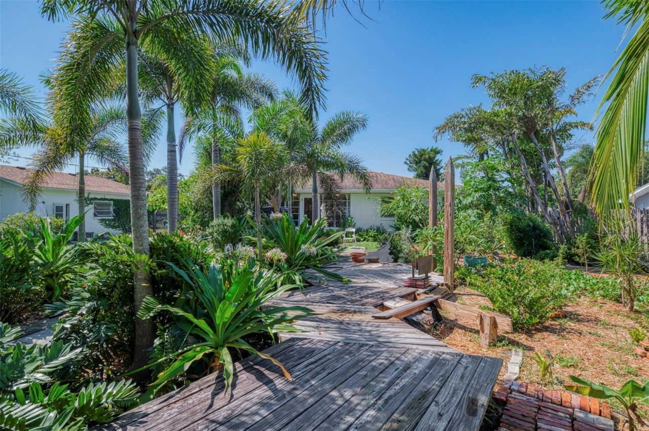 211 46th Street W, Bradenton, FL 34209 Photo