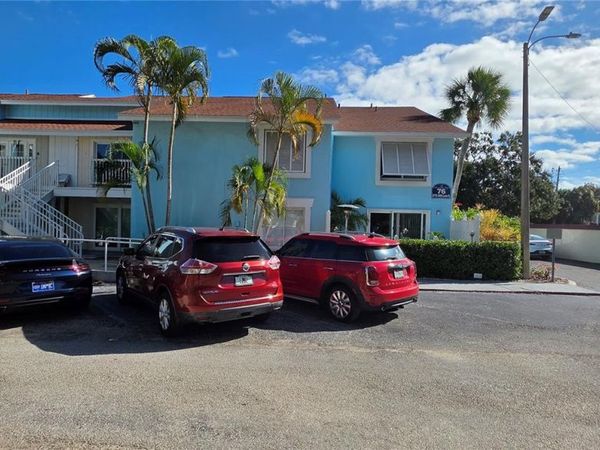 3775 40TH LANE S, Unit L, ST PETERSBURG, FL 33711