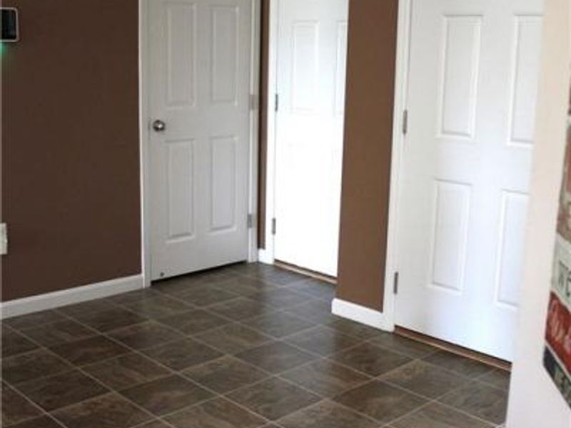 4251 Bergamot Drive, Tipp City, OH 45371 Photo 9