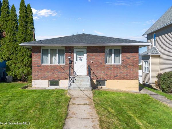 1214 S Irving Avenue, Scranton, PA 18505