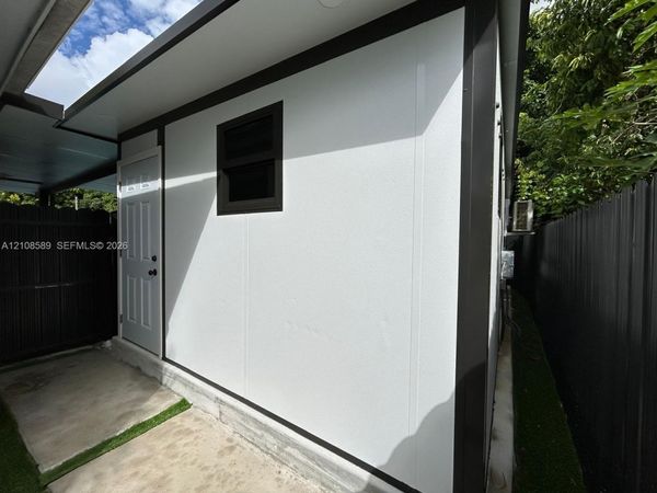 1031 NE 151st St , Unit 1, North Miami Beach, FL 33162