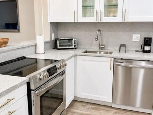 1801 S OCEAN Drive S, Unit 941, Hallandale Beach, FL 33009