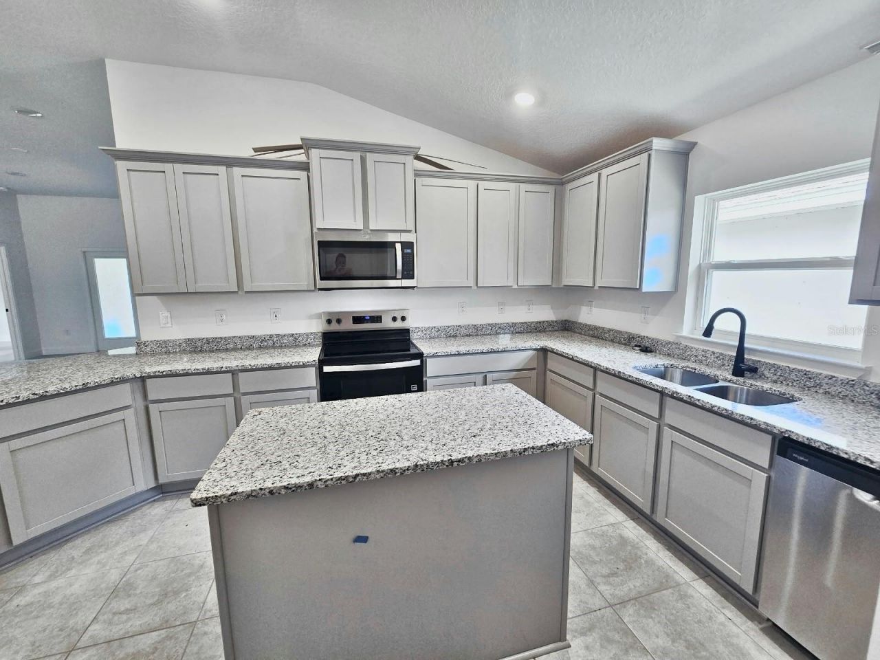 7660 Bent Tree Loop , Saint Cloud, FL 34773 Photo