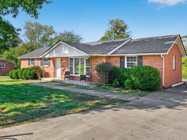 305 Rue Le Mans Drive , Clarksville, TN 37042