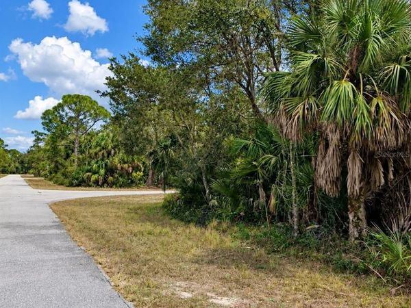 17117 GEOFFREY AVENUE , PORT CHARLOTTE, FL 33948