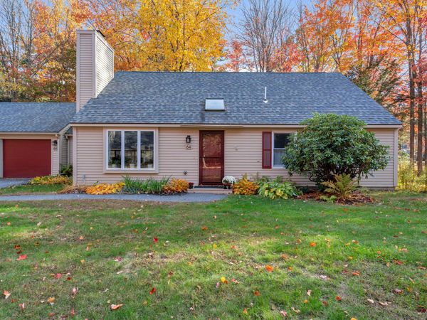 64 Willow Grove Road , Brunswick, ME 04011