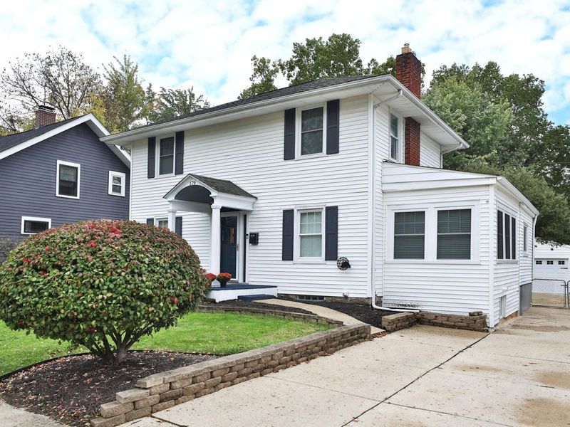 179 E Lakeview Avenue, Columbus, OH 43202 Photo 2