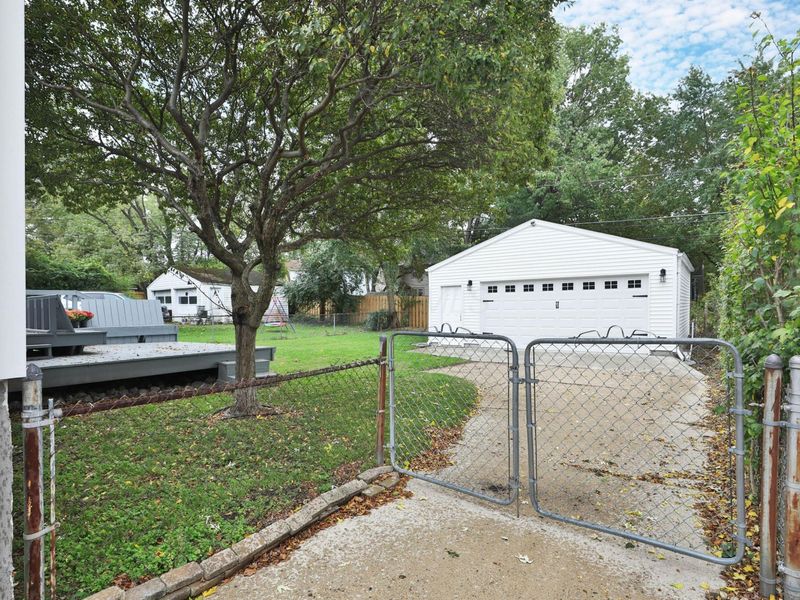 179 E Lakeview Avenue, Columbus, OH 43202 Photo 37